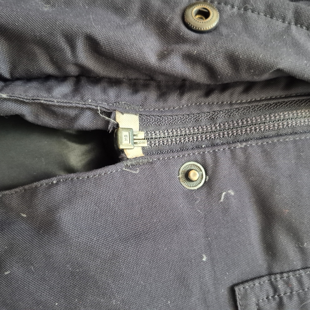 The North Face Women's Dark Gray Hooded Coat, Ski Jacket - Picture 6 of 13